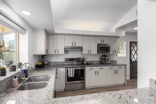 2671 W BENTRUP Street, Chandler, AZ 85224