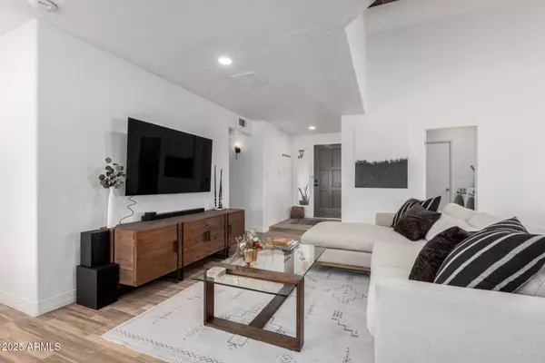 2671 W BENTRUP Street, Chandler, AZ 85224