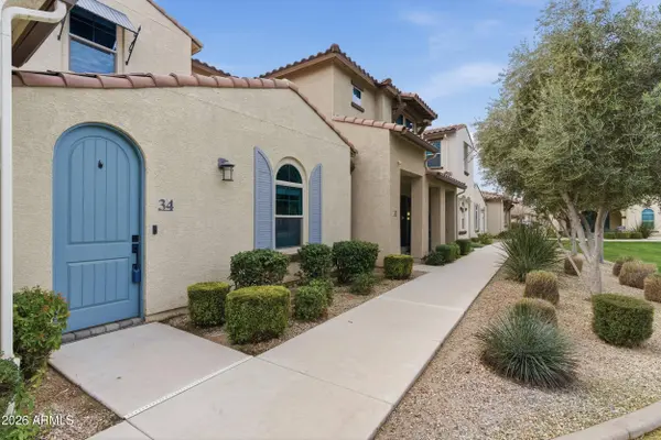 3855 S MCQUEEN Road #34, Chandler, AZ 85286