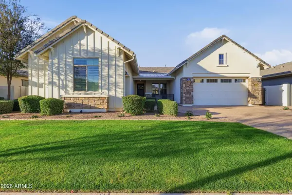 3716 E APPALOOSA Road, Gilbert, AZ 85296