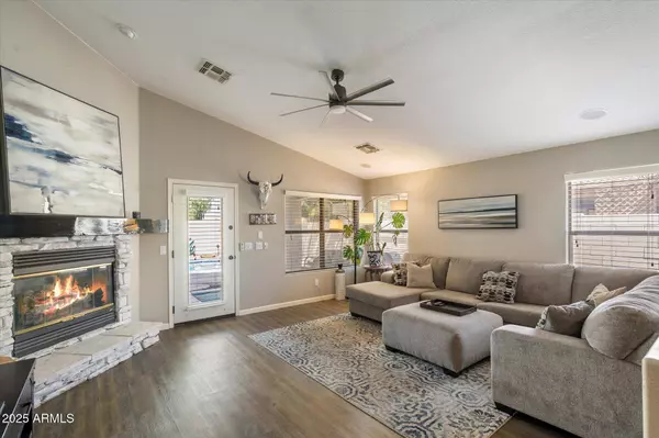 420 S DODGE Drive, Chandler, AZ 85225