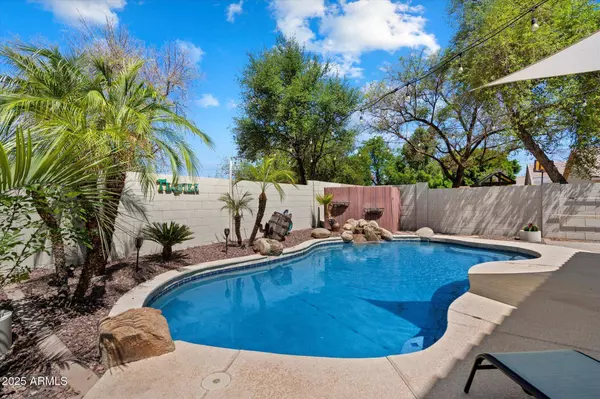 420 S DODGE Drive, Chandler, AZ 85225