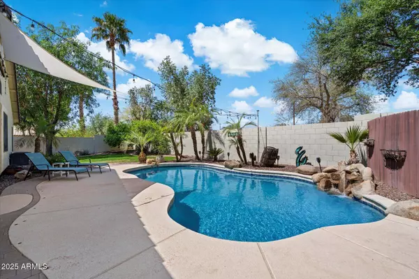 420 S DODGE Drive, Chandler, AZ 85225