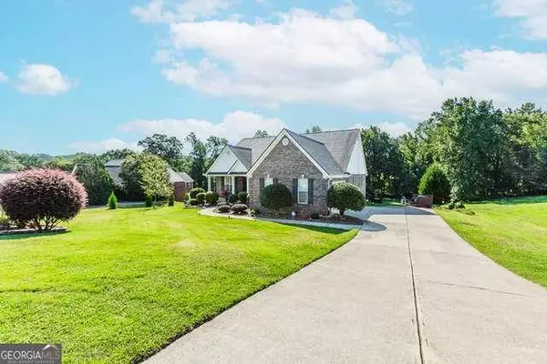 855 Crystal Meadow DR, Winder, GA 30680