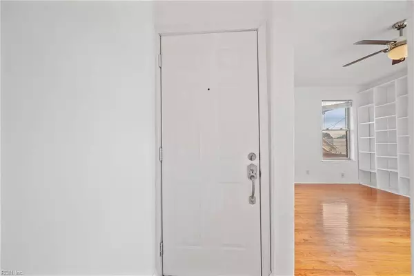 209 W 34th ST #201, Norfolk, VA 23504