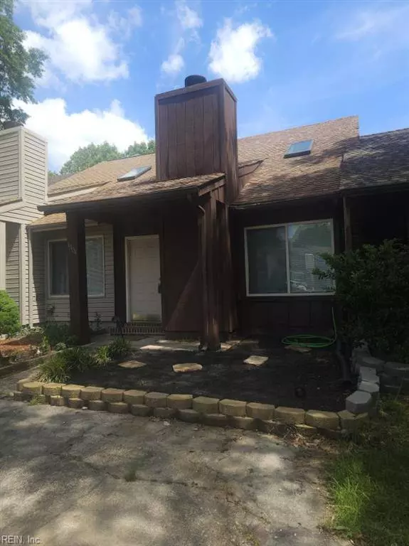 1304 Elk CT, Virginia Beach, VA 23464