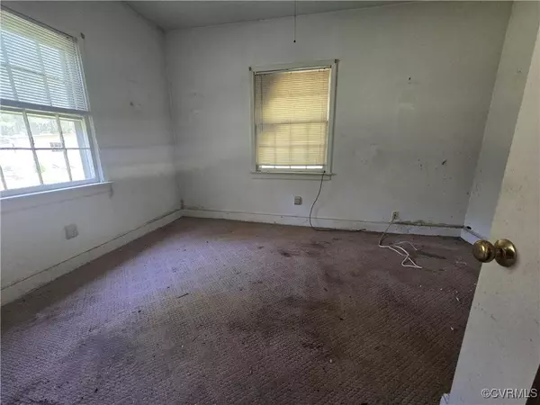 19614 Manson Church RD, Mc Kenney, VA 23872