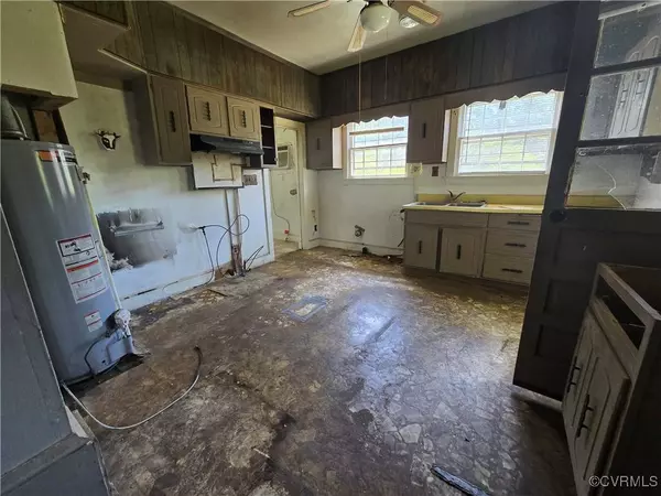 19614 Manson Church RD, Mc Kenney, VA 23872