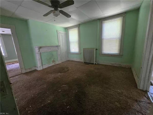 3222 Verdun AVE, Norfolk, VA 23509