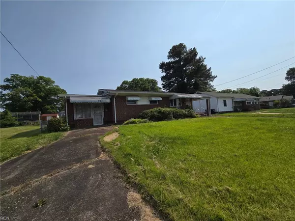 903 Ellington SQ, Portsmouth, VA 23701