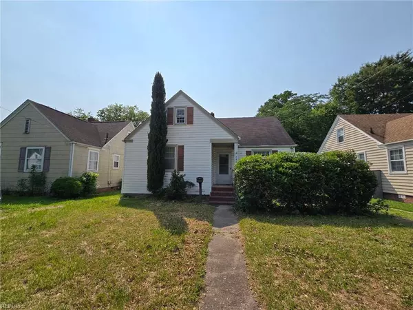 240 Plover DR, Portsmouth, VA 23704