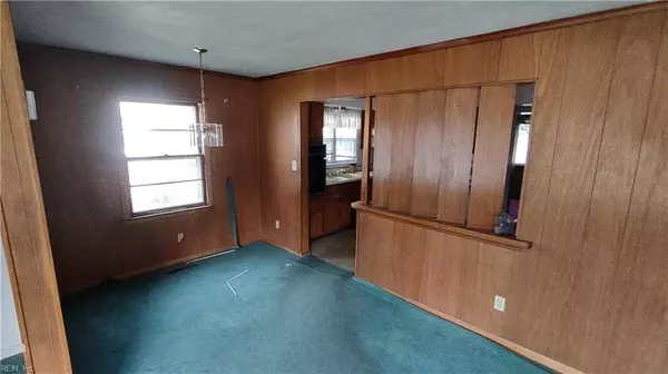 2708 Victoria BLVD, Hampton, VA 23661