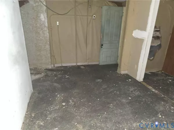 3318 Semmes AVE, Richmond, VA 23225