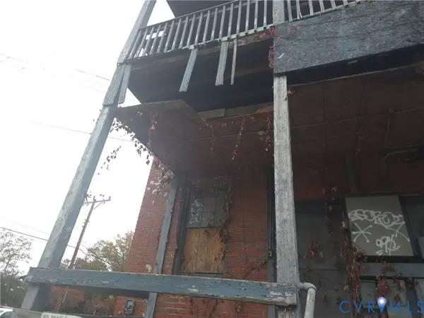 3318 Semmes AVE, Richmond, VA 23225