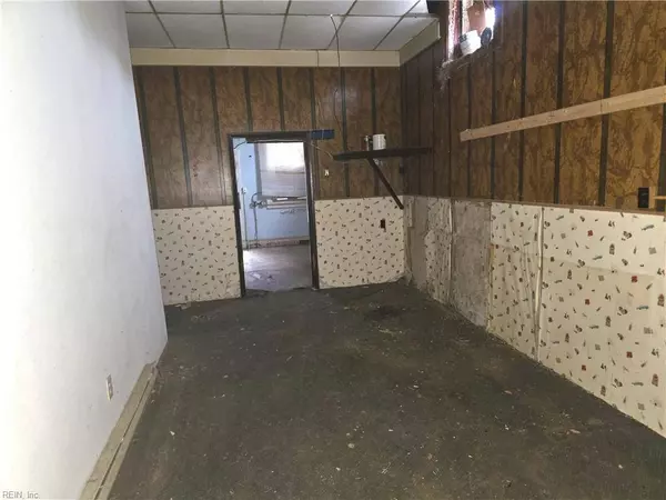 3318 Semmes AVE, Richmond, VA 23225