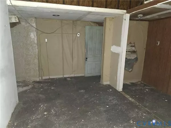 3318 Semmes AVE, Richmond, VA 23225