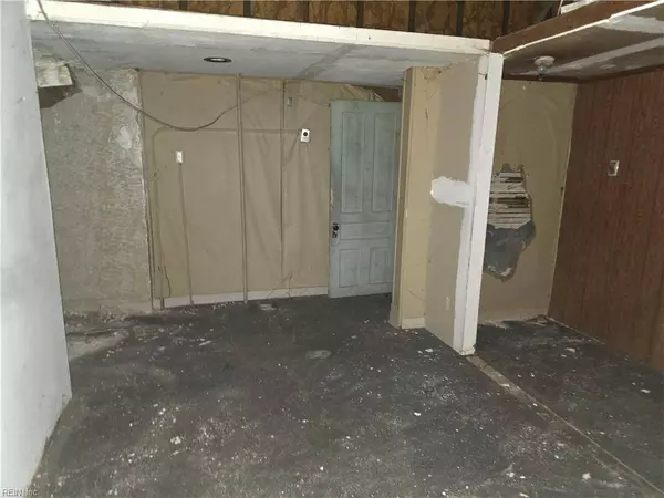 3318 Semmes AVE, Richmond, VA 23225