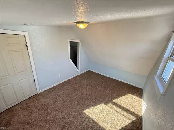 1510 Wilson RD #1, Norfolk, VA 23523