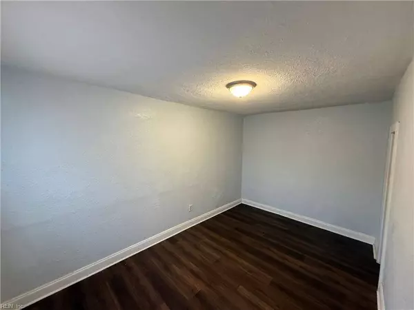 1510 Wilson RD #1, Norfolk, VA 23523