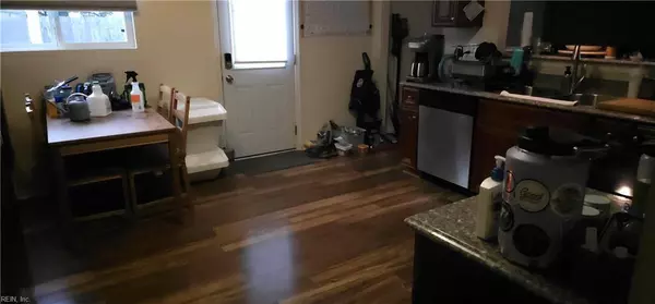 3201 Woodbaugh DR, Chesapeake, VA 23321