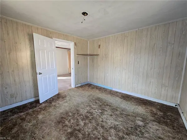 1008 Carrington AVE, Virginia Beach, VA 23464