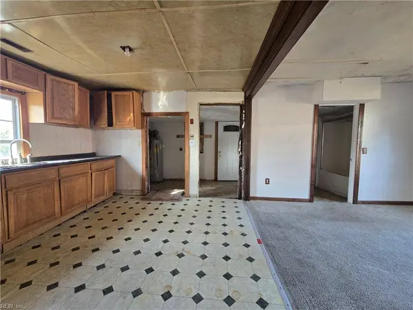 1008 Carrington AVE, Virginia Beach, VA 23464