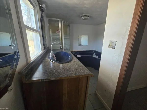 1600 Cherry Grove RD, Suffolk, VA 23438