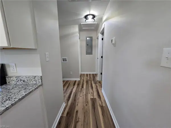 22284 Medicine Springs RD, Courtland, VA 23837