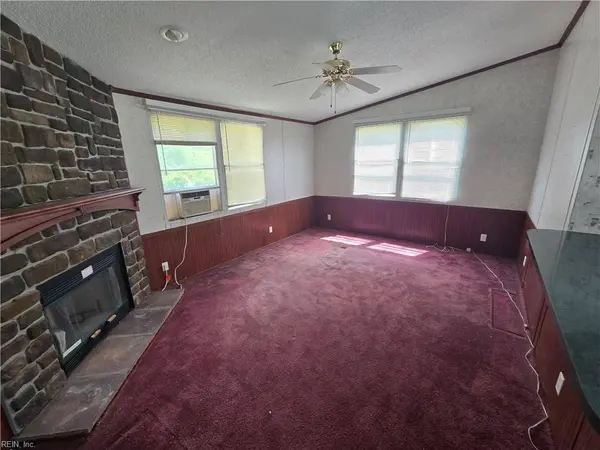 213 Butler ST, Waverly, VA 23890