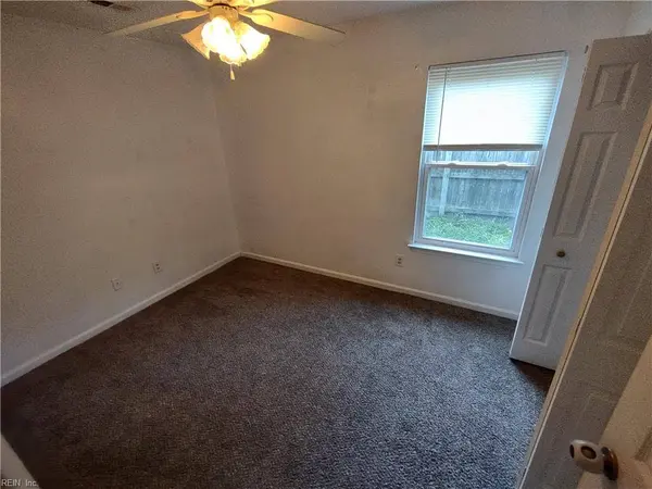 6024 Bradford DR Unit B, Suffolk, VA 23435