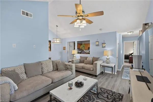 1709 Sword Dancer DR, Virginia Beach, VA 23454