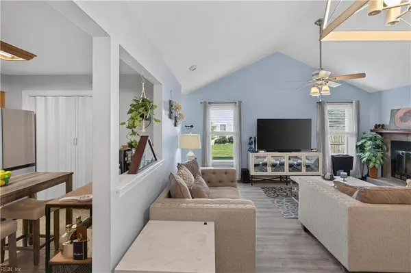 1709 Sword Dancer DR, Virginia Beach, VA 23454