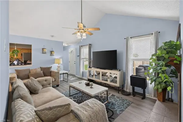 1709 Sword Dancer DR, Virginia Beach, VA 23454