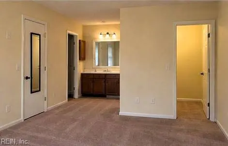 208 Henwick CT, Chesapeake, VA 23320