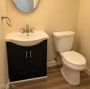 208 Henwick CT, Chesapeake, VA 23320