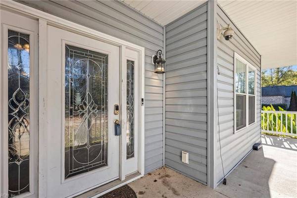 1012 Bennetts Pasture RD, Suffolk, VA 23435