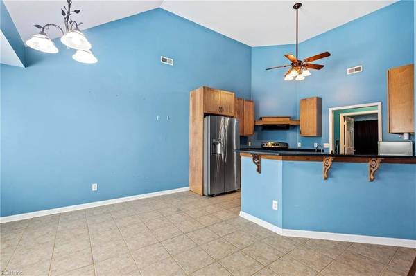 1012 Bennetts Pasture RD, Suffolk, VA 23435