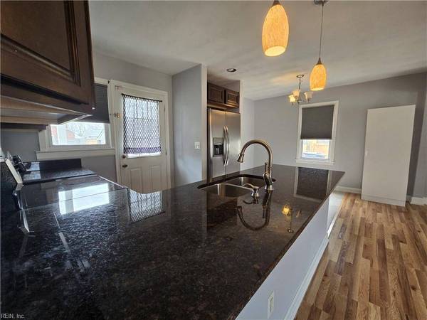 83 Wyoming AVE, Portsmouth, VA 23701