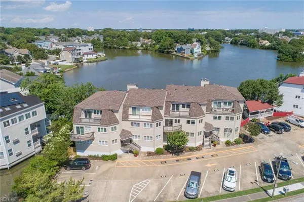 251 Lake DR, Virginia Beach, VA 23451
