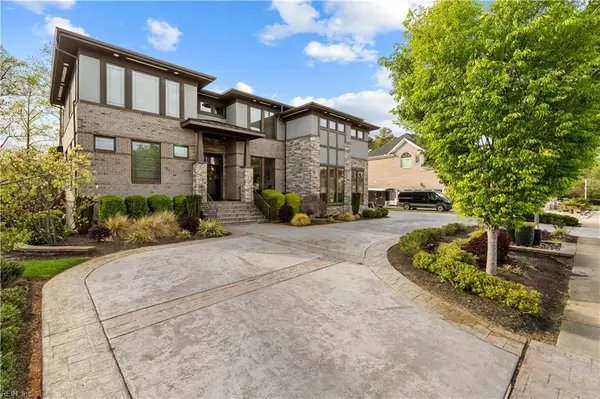 1516 Peyton Ln, Chesapeake, VA 23320-7673