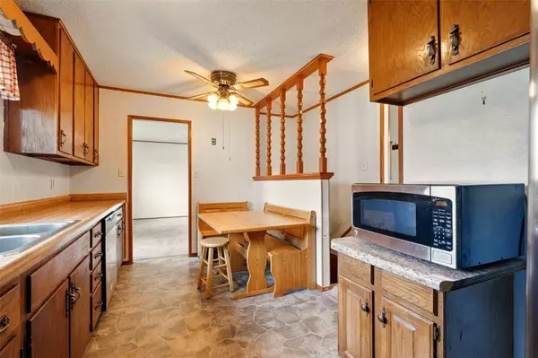 4429 Lee ST NE, Cedar Rapids, IA 52402