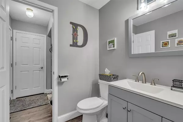 4530 Windemere CT, Marion, IA 52302