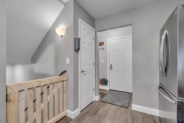 4530 Windemere CT, Marion, IA 52302