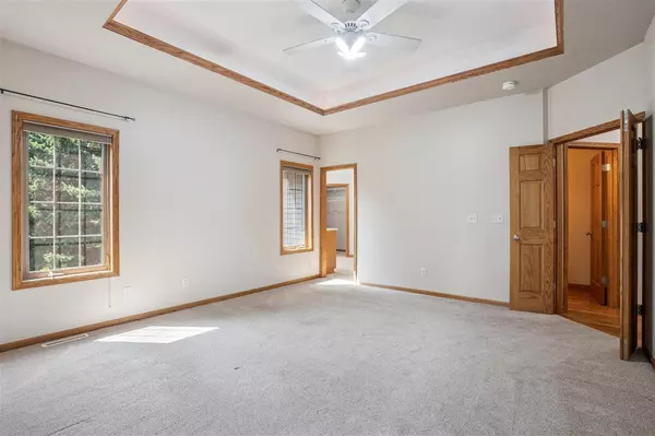 1969 Highview Rd, Coralville, IA 52241