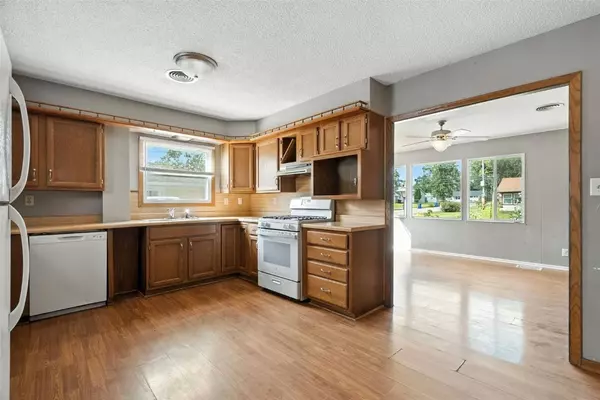 1505 Keith DR NE, Cedar Rapids, IA 52402