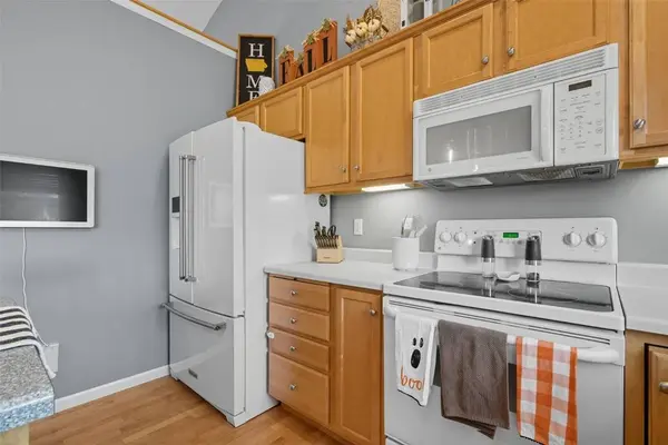 2812 29th AVE SW, Cedar Rapids, IA 52404