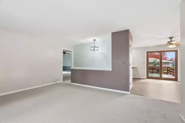 3567 29th AVE, Marion, IA 52302