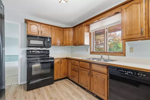 3567 29th AVE, Marion, IA 52302