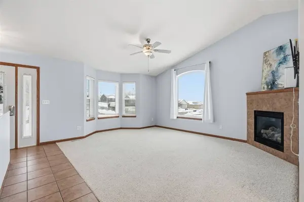 6601 Ohio ST SW, Cedar Rapids, IA 52404