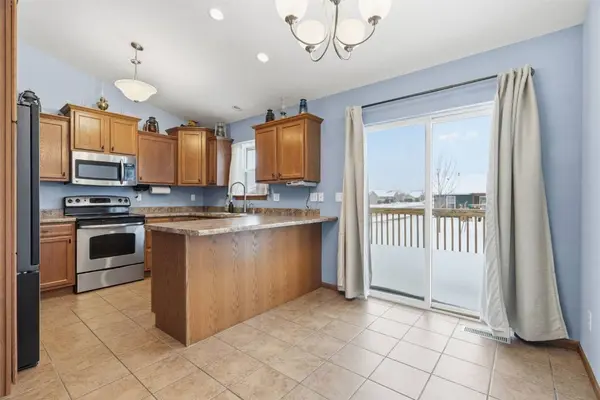 6601 Ohio ST SW, Cedar Rapids, IA 52404